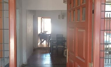CASA 7 AMBIENTES VENTA LOMAS DE ZAMORA