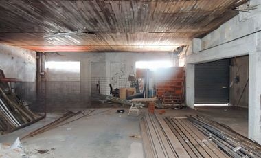 Venta Local oficinas y galpón Pilar Centro