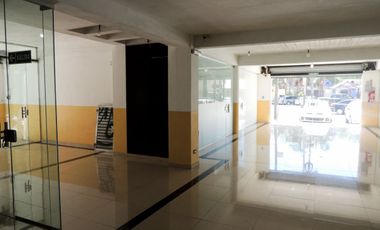 Venta Local oficinas y galpón Pilar Centro