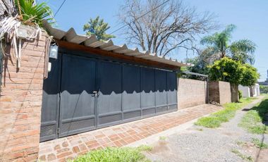 Venta Hermosa Casa Santo Tomé cercana al puente