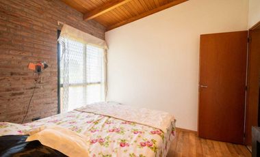 Venta Hermosa Casa Santo Tomé cercana al puente