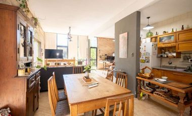 Venta Hermosa Casa Santo Tomé cercana al puente