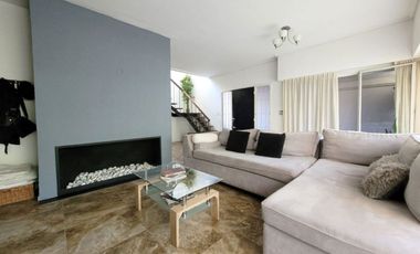VENTA CASA 4 AMB. 2 COCHERAS, JARDÍN, DON BOSCO