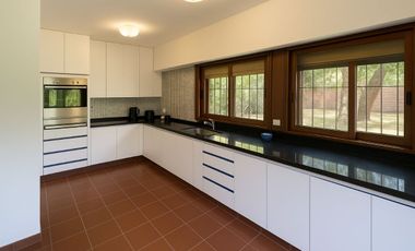 Venta Casa 4 amb sobre 2 lotes en Santa Clara