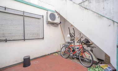 Venta PH 3 ambientes V. Gral. Mitre sin expensas