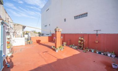 Venta PH 3 ambientes V. Gral. Mitre sin expensas