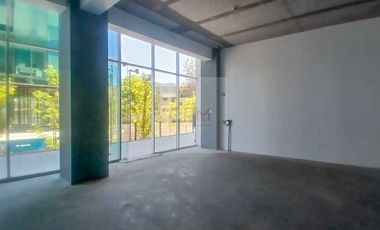 Local comercial en arriendo en LAS CONDES