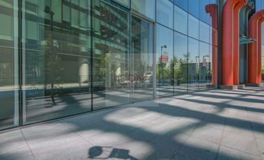 Local comercial en arriendo en LAS CONDES