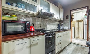 VENTA CASA 5 AMBIENTES GOLF VILLA ADELINA