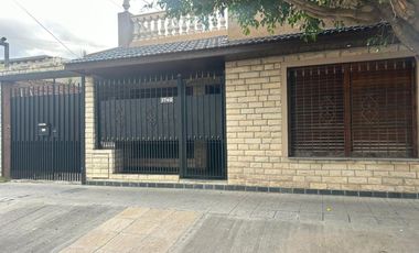 PH TIPO CASA AL FRENTE CON COCHERA APTO CREDITO