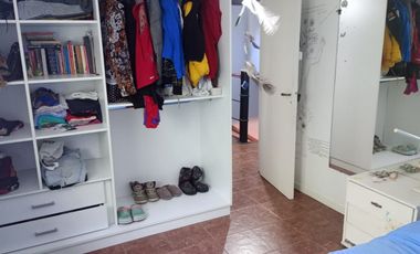 CASA 6 AMBIENTES, FONDO LIBRE. APTA CREDITO