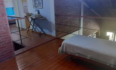 CASA 6 AMBIENTES, FONDO LIBRE. APTA CREDITO