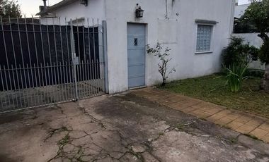 VENTA CASA A REF 3 AMB HAEDO CENTRO FINANCIA