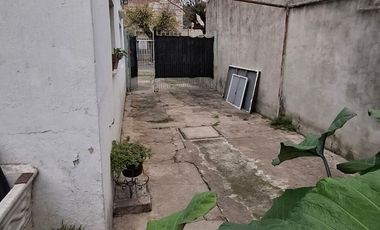 VENTA CASA A REF 3 AMB HAEDO CENTRO FINANCIA
