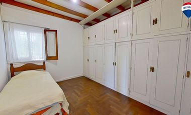 VENTA PH 3 AMBIENTES CON PATIO Y COCHERA, BERNAL