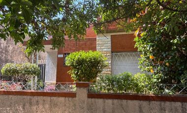 CASA 5 AMB EN VENTA EN CIUDADELA MULTIFAMILIAR
