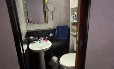 CASA 5 AMB EN VENTA EN CIUDADELA MULTIFAMILIAR