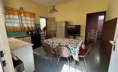 CASA 5 AMB EN VENTA EN CIUDADELA MULTIFAMILIAR