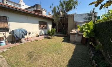 CASA 5 AMB EN VENTA EN CIUDADELA MULTIFAMILIAR