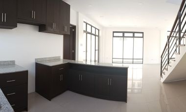 Southpoint Subdivision House and Lot Brand New 11M