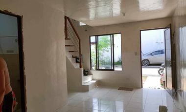 SUNBERRY HOMES TOWNHOUSE W/ 2 BEDROOMS UNFURNISHED.