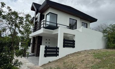 Best deal 4Bedroom House and Lot For Sale Pramana Residential Park Sta Rosa Brand New Modern nr Nuvali Solenad SLEX Alabang BGC Brentville