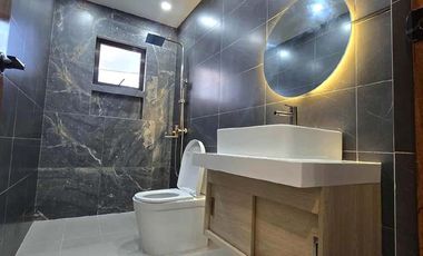 House&Lot for sale in Antipolo, City near Ynares Center Ortigas Avenue Extension