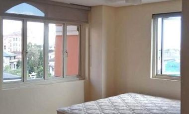 CONDOMINIUM UNIT for RENT McKinley Garden Villas McKinley Hills Tag