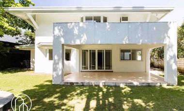 4BR for rent located at Ayala Alabang