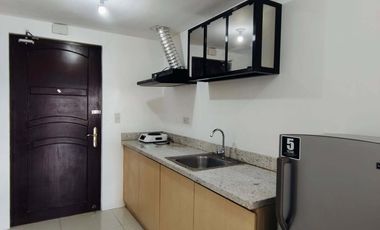Studio-type Condo @ Suntrust 88 Gibraltar