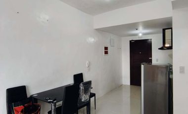 Studio-type Condo @ Suntrust 88 Gibraltar