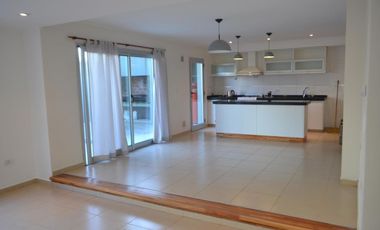 VENTA DUPLEX EXCELENTE ESTADO...BALCARCE