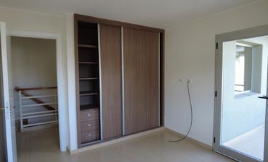 VENTA DUPLEX EXCELENTE ESTADO...BALCARCE