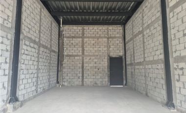 LOCAL EN VENTA PLAZA LA CALERA