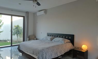 Casa en venta en  Temozon Norte, de una planta