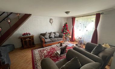 VENDE HERMOSA CASA TALCA, SECTOR SURPONIENTE