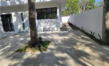 CASA EN SAN RAFAEL CON ACABADOS RESIDENCIALES