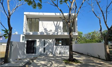 CASA EN SAN RAFAEL CON ACABADOS RESIDENCIALES
