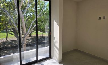 CASA EN SAN RAFAEL CON ACABADOS RESIDENCIALES