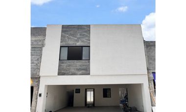 Casa en venta en La Montaña Residencial en Cumbres Garcia