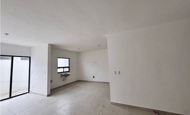 Casa en venta en La Montaña Residencial en Cumbres Garcia