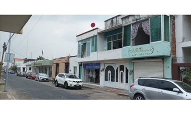 EDIFICIO EN EL CENTRO DE TAPACHULA, A UNA CUADRA DE PARQUE CENTRAL.