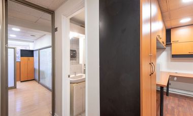 Oficina en Arriendo en Luis Thayer Ojeda / Holanda