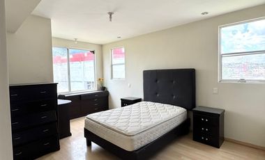 Departamento Amueblado en Venta en Cumbres, Mty.