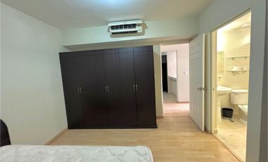 Departamento Amueblado en Venta en Cumbres, Mty.