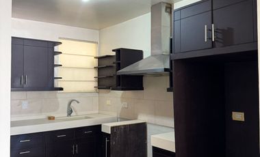 Departamento Amueblado en Venta en Cumbres, Mty.