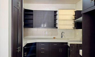 Departamento Amueblado en Venta en Cumbres, Mty.