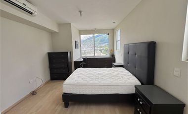 Departamento Amueblado en Venta en Cumbres, Mty.