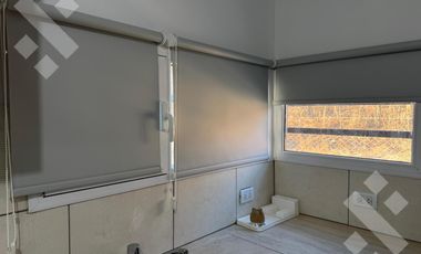 Se Alquila, Casa de 1 dormitorio con Patio, B° La Alicia
