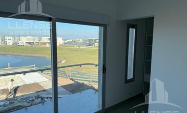 Casa 5 ambientes con piscina en venta y alquiler - Sebastiano Gaboto